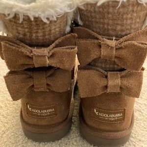 Koolaburra by Ugg girls size 3 boots